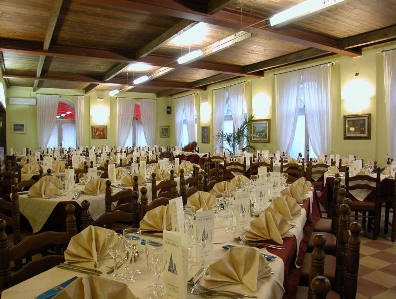 Hotel La Cupola 노바라 외부 사진